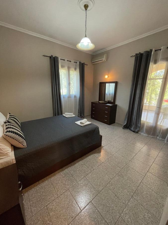 Lola Apartments Liapades Extérieur photo